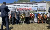 Поклонение под надслов „Паметта за жертвите на концлагера „Белене“ е тук, но държавата я няма“, лагер "Белене", 31 май 2025 г. (снимка: Ева Иванова)