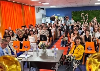 „Ученически обектив“: 51 училища в България създадоха национален кинофестивал 5 Национален ученически кинофестивал "Ученически обектив" 2025 (https://www.mon.bg/)