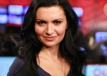 Диляна Гайтанджиева ще съди Христо Грозев за клевета 10 Диляна Гайтанджиева от 2017 г. прави разследвания в зони с военни конфликти, най-вече Близкия Изток - Сирия и Палестина.