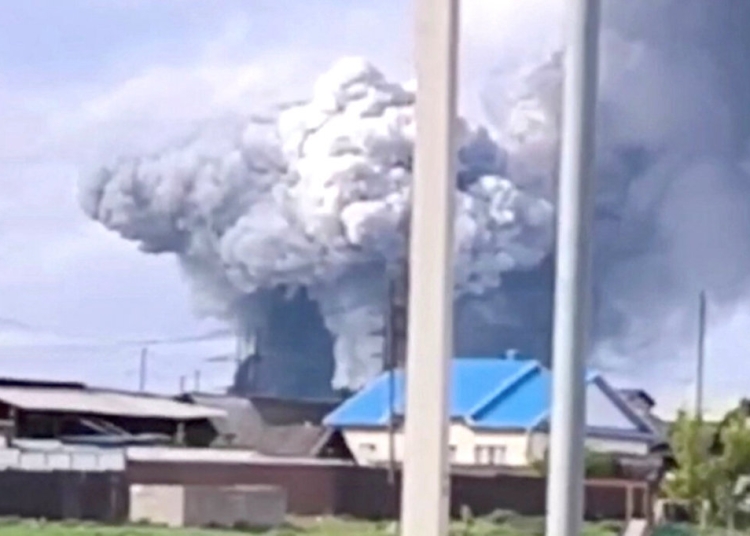 Украйна удари авиобази дълбоко във вътрешността на Русия