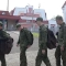 Руски военнопленници под 25 години се качват на самолет за Беларус. След това те ще бъдат върнати в Руската федерация. Снимка: ТАСС