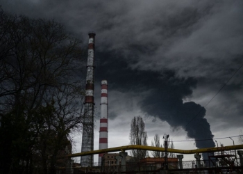 Руски въздушен удар удари китайското консулство в Одеса; украинско разследване открива китайски дронови части