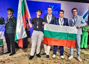 Българските ученици на Международната олимпиада по химия, Дубай, ОАЕ (5 - 14 юли, 2025 г.)