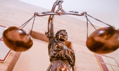 Парламентът прие ключови промени в Закона за международния търговски арбитраж в отговор на имотната мафия