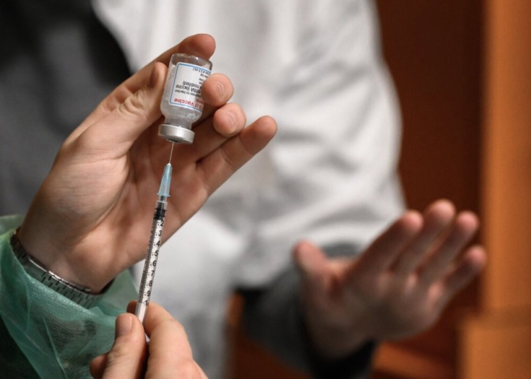 Ваксинираните срещу COVID-19 по-често боледуват от дихателни заболявания 1 Ваксинираните срещу COVID-19 по-често боледуват от дихателни заболявания, показва проучване