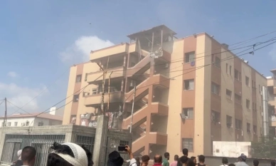 Над 20 души, включително журналисти, са убити след удар на Израел по болница в Газа 1 Над 20 души, включително журналисти, са убити след удар на Израел по болница в Газа