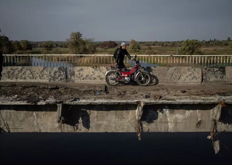 Руски войски се промъкват по тунел към Купянск 1 Руски войски се промъкват по тунел към Купянск