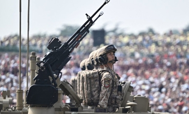 Китайският парад показа ограничения във военното развитие, смятат експерти 1 Китайският парад показа проблемите във военното развитие: анализ на експерти