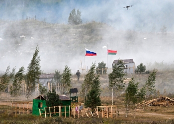 Русия и Беларус завършиха петдневните си съвместни военни учения 71 Русия и Беларус завършиха петдневните си съвместни военни учения