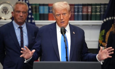 Тръмп издава изпълнителна заповед срещу Антифа 1 Тръмп обяви нова изпълнителна заповед за разпускане на Антифа