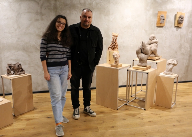 848b4c3a 6204 4056 8359 a34ef564cfd6