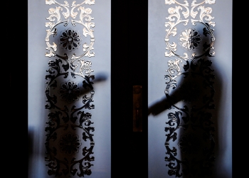 Зад затворените врати на ККП: отслабналият Си Дзинпин