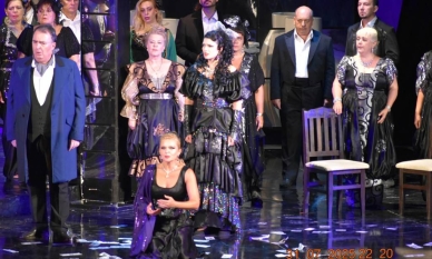 „Травиата“ на бургаска сцена 1 75a2f527 f1ce 4dab b838 fc3bb30f702d