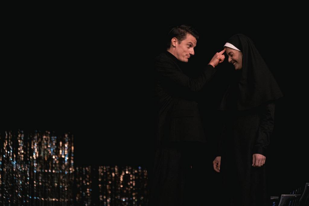 „Глембаеви“ – новата премиера на Народен театър „Иван Вазов“ 2 3863fb28-d46a-41e0-a84c-8551b205b12c.jpg