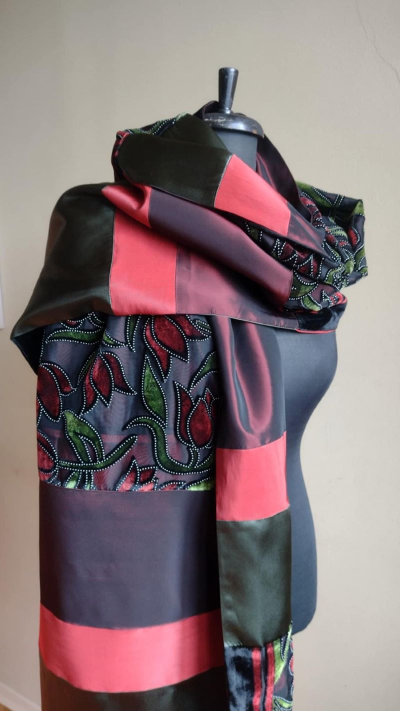 Шаловете на Албена Щениовска-Еглофф – неповторим шик и индивидуалност 3 4a662fbb-6f55-43f8-9334-e4c7c7966dbe.jpg