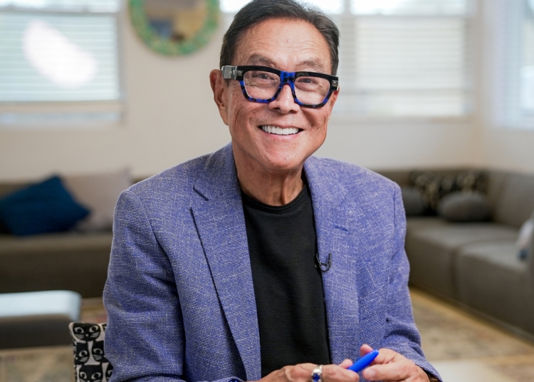 Авторът на "Богат татко, беден татко" предупреждава, че комунизмът е завладял финансовите институции 1 Авторът на "Богат баща, беден баща" предупреди за комунистически тенденции във финансовите институции