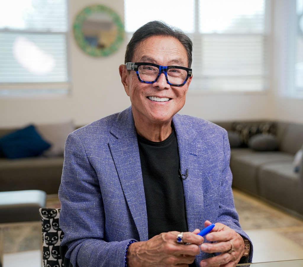 Авторът на "Богат баща, беден баща" предупреди за комунистически тенденции във финансовите институции