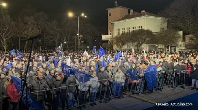 Румен Радев: България на закона е възможна 4 image 14