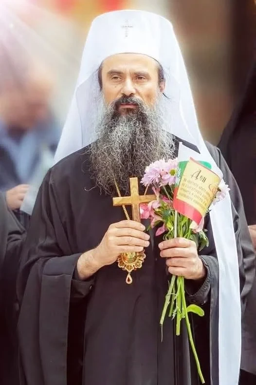 Патриарх Даниил след посещението в Истанбул: Сърцата ни са изпълнени с мир 8 image 59