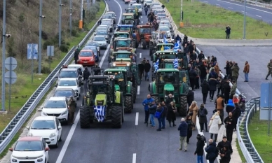 Вицепремиерът Гроздан Караджов проведе спешен разговор с гръцкия министър заради ескалиращите блокади по границата 1 Вицепремиерът Гроздан Караджов проведе спешен разговор с гръцкия министър заради ескалиращите блокади по границата