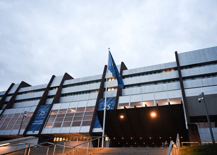 Асамблеята на Съвета на Европа призова за забрана на „практиките за промяна" на пола и сексуалната ориентация 1 Асамблеята на Съвета на Европа призова за забрана на „практиките за промяна" на пола и сексуалната ориентация