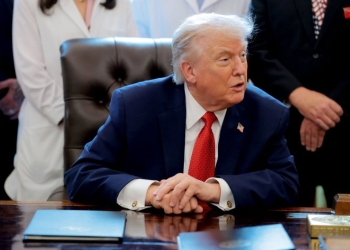 Тръмп: Украйна не е атакувала резиденцията на Путин 6 Тръмп отрече Украйна да е атакувала резиденцията на Путин, противно на твърденията на Кремъл