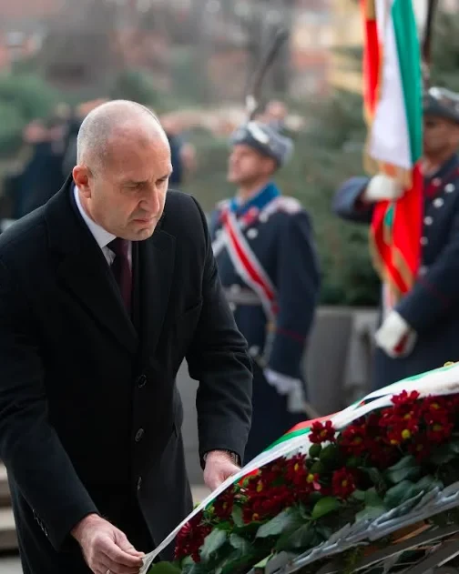 Тържествена Света литургия и благославяне на бойните знамена за Богоявление 5 image 23