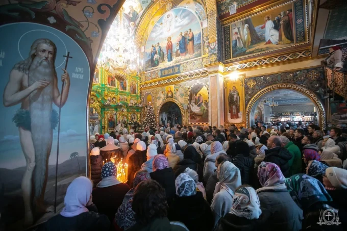 Митрополит Онуфрий: Никой, който се е борил или се бори срещу Църквата, не побеждава. Никога! (обновена) 2 image 25