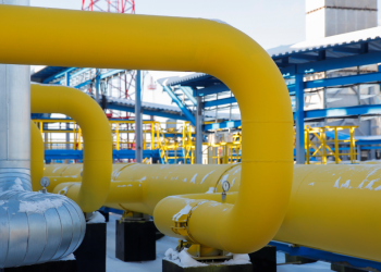ЕС официално въведе забрана за внос на руски газ 7 ЕС официално въведе забрана за внос на руски газ