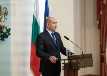 Румен Радев подава оставка и влиза в партийната битка за властта 5 https://www.president.bg/