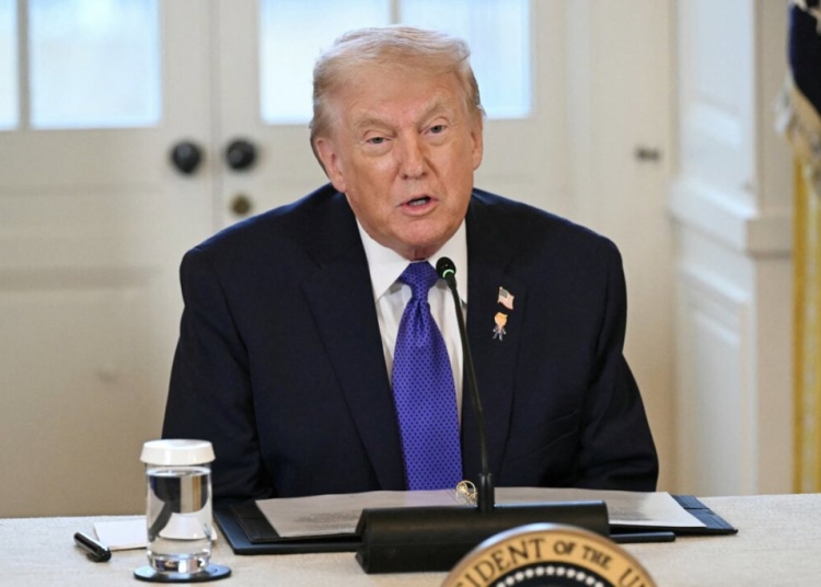 Тръмп стои непоколебимо зад намерението си да придобие Гренландия и се закле да спре Русия и Китай