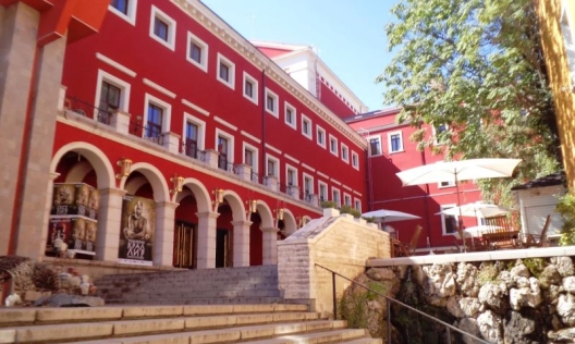 418f03c2 12db 4781 ae83 95fba531cbf3