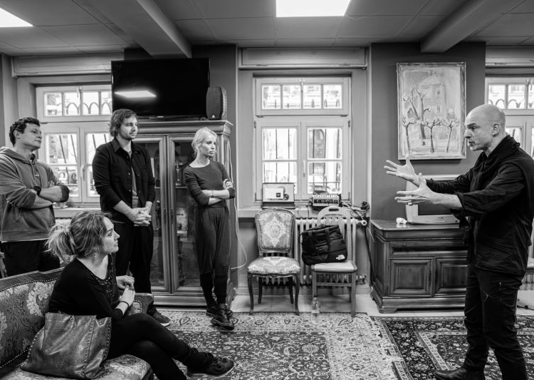 a2766f40 28a6 4e96 bd4f bffeee373a7d