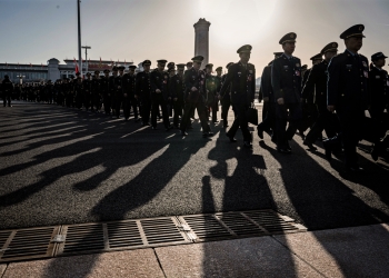 Нарастваща съпротива в китайската армия след чистката на висши генерали 5 Неизпълнени заповеди и нарастващо съпротивление в китайската армия след чистката на висши генерали