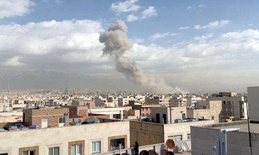 Израел започна атака срещу Иран