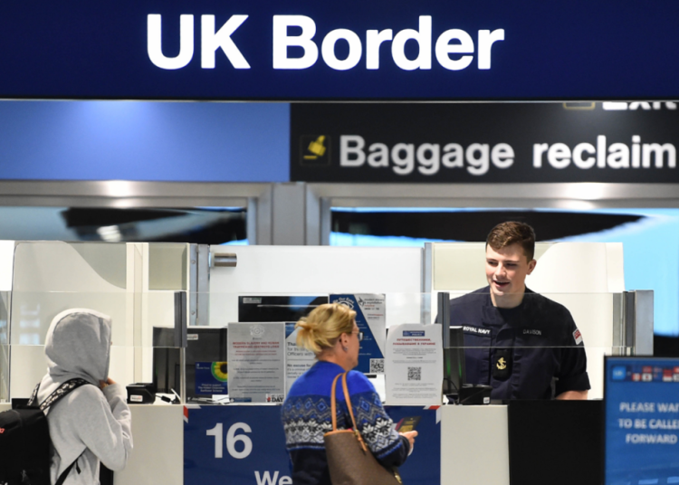 Великобритания въведе изискване за дигитално разрешение за пътуване за чуждестранни посетители 1 Великобритания въвежда изискване за електронно разрешение за пътуване за чуждестранни посетители