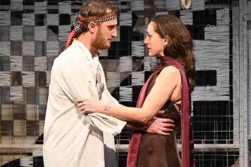 „Носорози“ – начало на „Сцена без граници“ 2026 г. в Народния театър 2 42d94a85-9176-4c45-bbe2-9b8b1aff342f.png