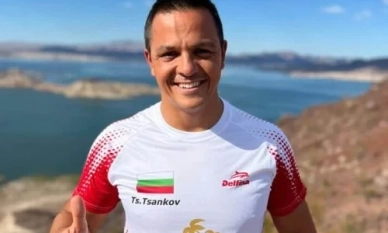 Плувецът Цанко Цанков стана шампион на планетата в Оулу, Финландия