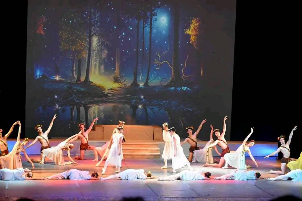 „Балетът в операта“ – пламенни изпълнения в Държавна опера – Бургас 3 cca3657f-3760-497a-afdc-6d221075a9de.jpg