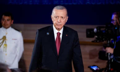 Турция заяви, че отбраната на НАТО е прехванала иранска балистична ракета над нейното въздушно пространство