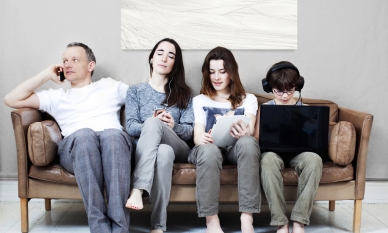 Полуживотът на един напълно свързан свят 1 Полуживотът на един напълно свързан свят