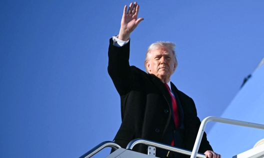 Тръмп Намеква за Възможни Военни Действия срещу Куба