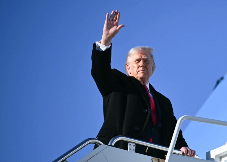 Тръмп намеква за възможни военни действия срещу Куба 1 Тръмп Намеква за Възможни Военни Действия срещу Куба