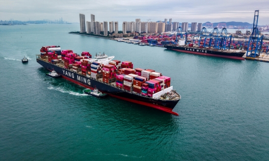 Разпадането: Как световният ред се срива – и какво предстои