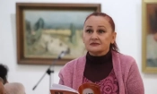 Иглика Пеева: Всеки фестивал е предизвикателство и шанс 3 Иглика Пенева в Русенската художествена галерия на представянето на единайсетата си стихосбирка „Завръщане в Итака“, 2021 г. (Снимка: Областна администрация - Русе)