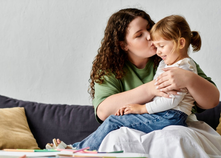 Поколение Z преосмисля наратива: Защо Международният ден на жената трябва да включва майчинството