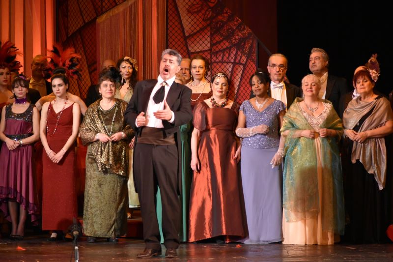 „Царицата на чардаша“ – пищно представление днес в Бургас 7 0bbe20c5-cca8-4b47-a0e1-609ef612550a.jpg
