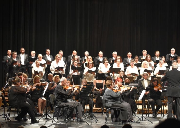 Великденският концерт на Бургаската опера 1 c2b0750c 59fe 40de aaf0 34c0552933f5