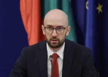 Георги Клисурски отчита два месеца от работата си като министър на финансите 6 Министърът на финансите Георги Клисурски