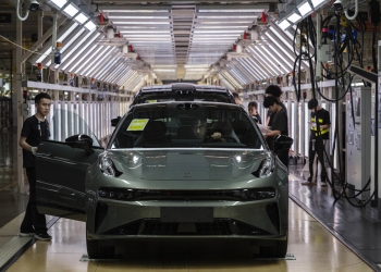 Колко вероятно е китайските електромобили да са произведени с принудителен труд? 8 Каква е вероятността китайските електромобили да са произведени с принудителен труд и ще блокира ли Канадската агенция за гранична сигурност (CBSA) вноса им в страната?